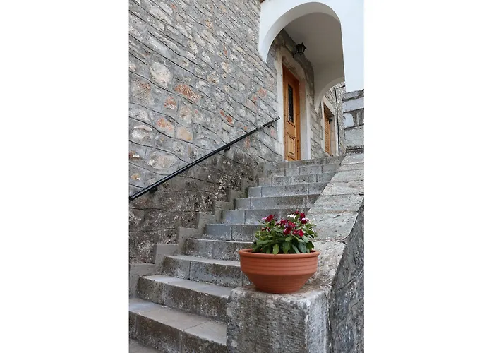 Maleatis Apollo Pensionat 3*