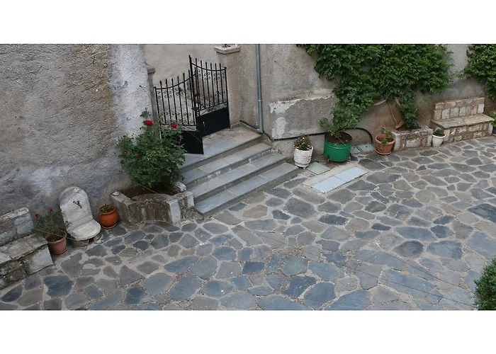 Maleatis Apollo Casa de hóspedes Kosmás